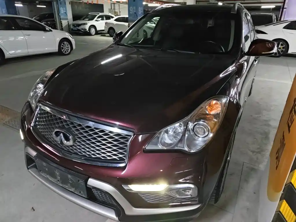 Infiniti QX50 2016 — фото 2