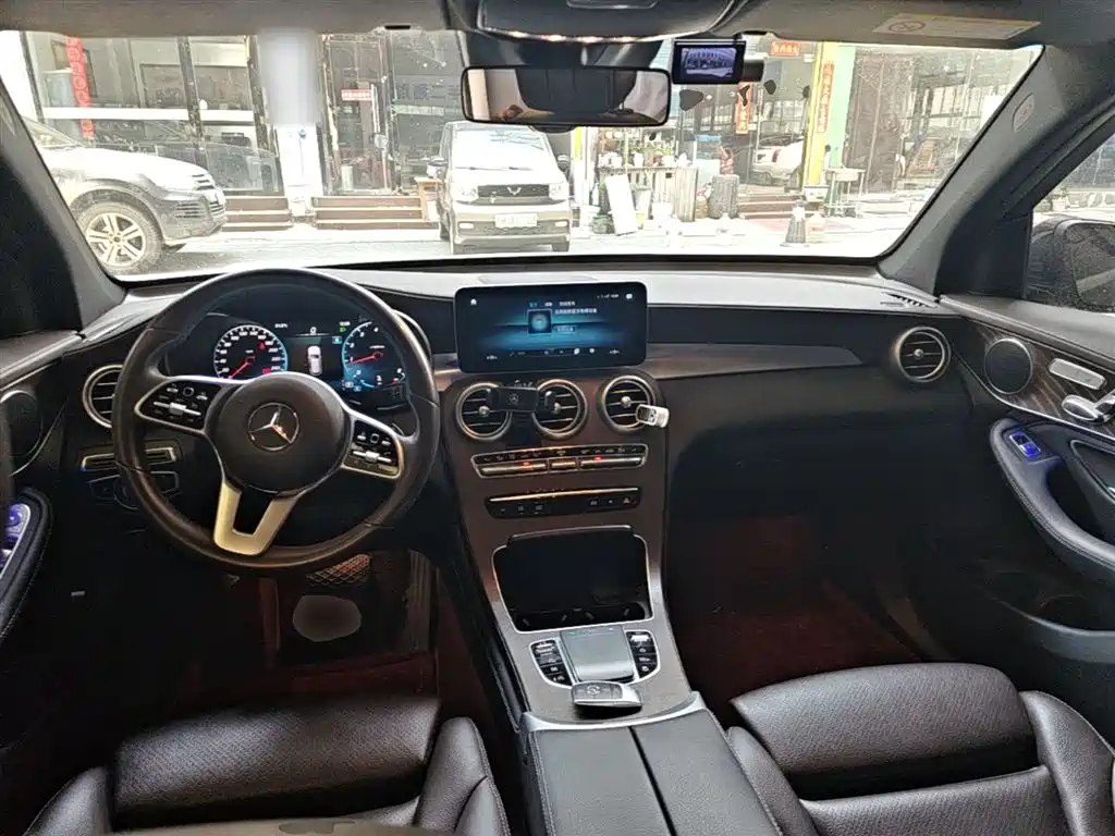 Mercedes-Benz GLC 2020 — фото 10