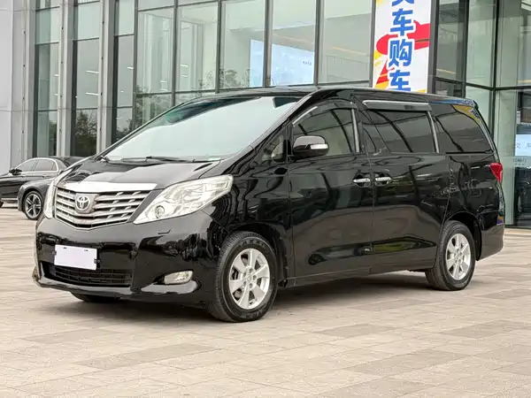 Toyota Alphard 2011