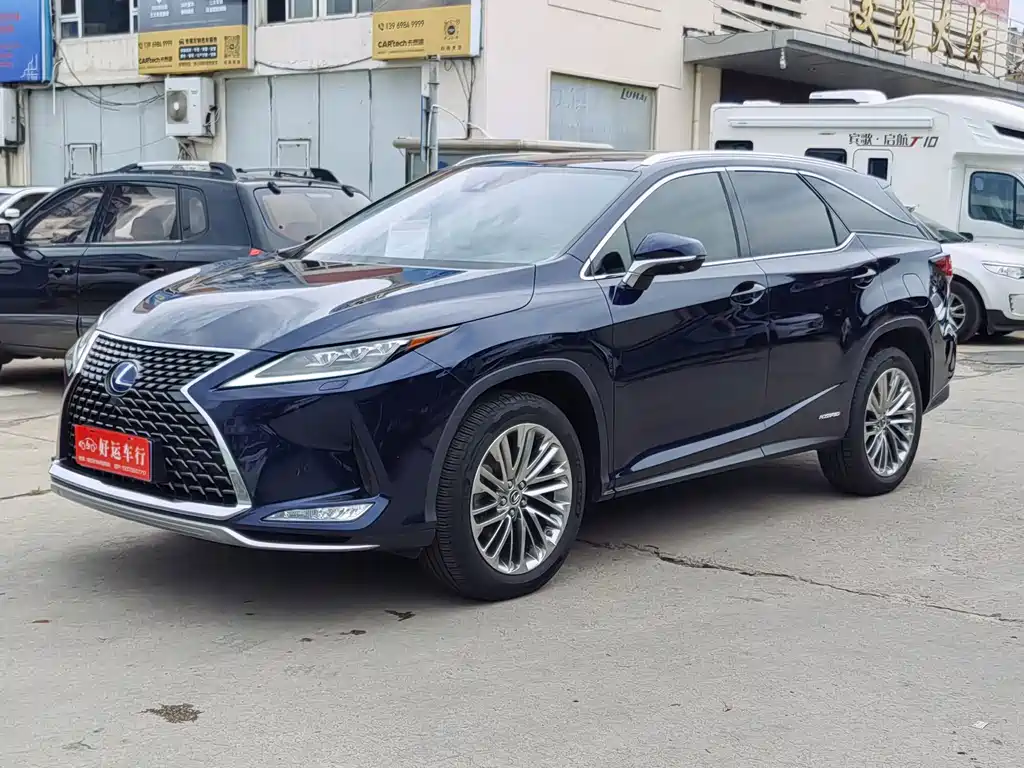 Lexus RX 2021 — фото 1