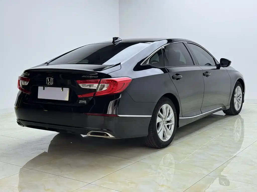 Honda Accord 2021 — фото 6