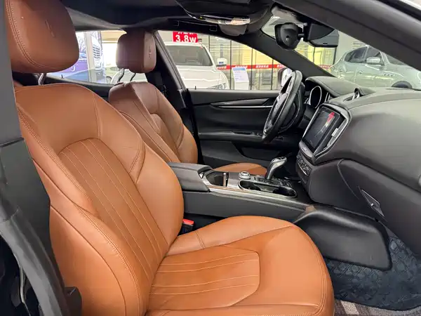 Maserati Ghibli 2019