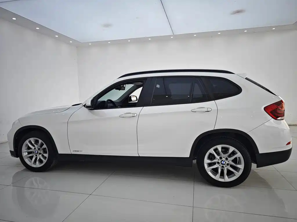 BMW X1 2016 — фото 14