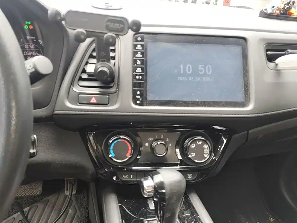 Honda Vezel 2020 — фото 13