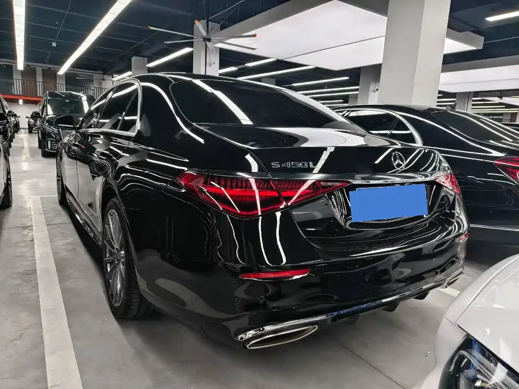 Mercedes-Benz S-Class 2023 — фото 18