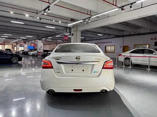 Nissan Teana 2014