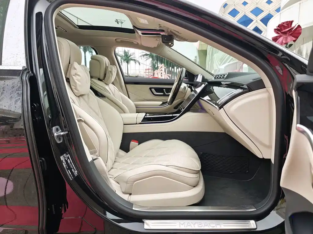 Mercedes-Benz S-Class 2023 — фото 13
