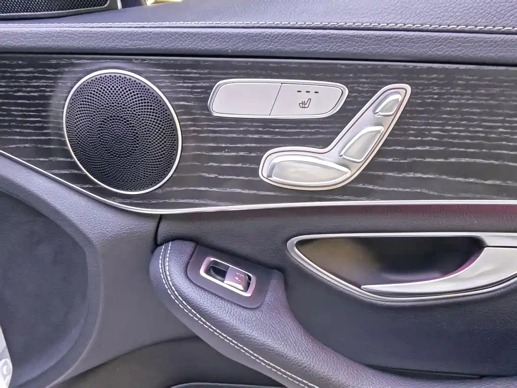 Mercedes-Benz C-Class 2021 — фото 12