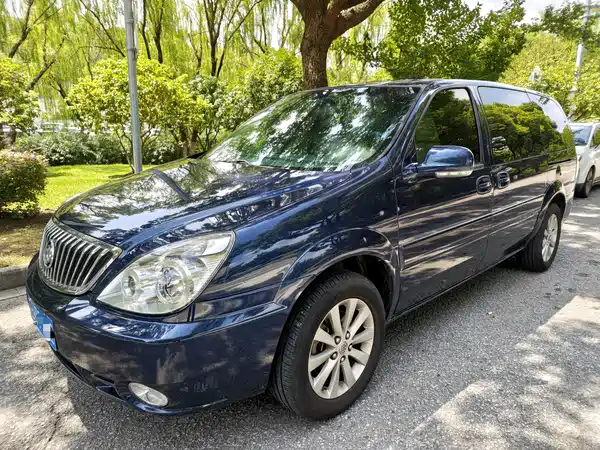 Buick GL8 2017