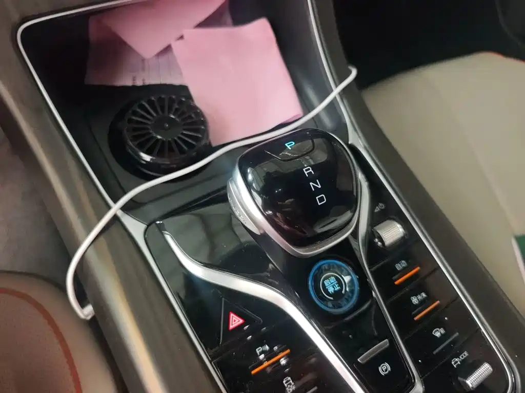 BYD Qin PLUS 2024 — фото 10