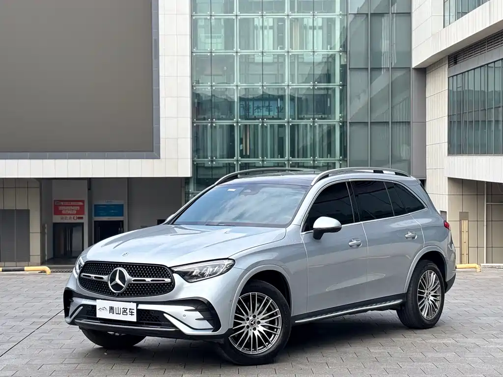 Mercedes-Benz GLC 2023 — фото 1