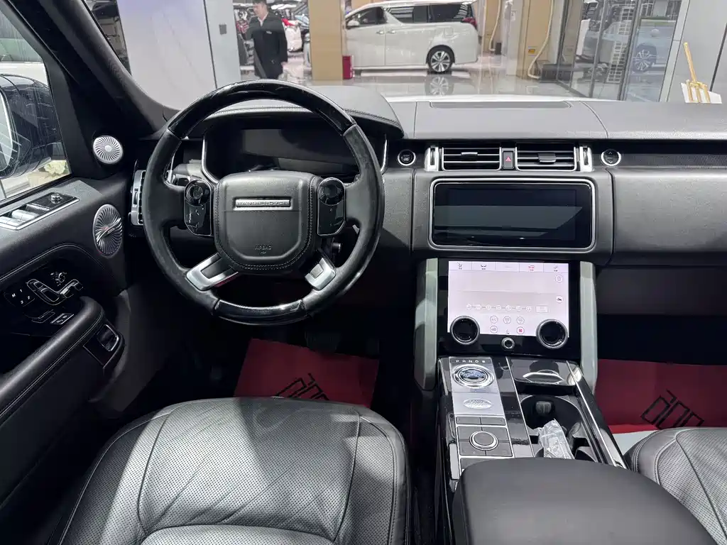 Land Rover Range Rover 2018 — фото 20