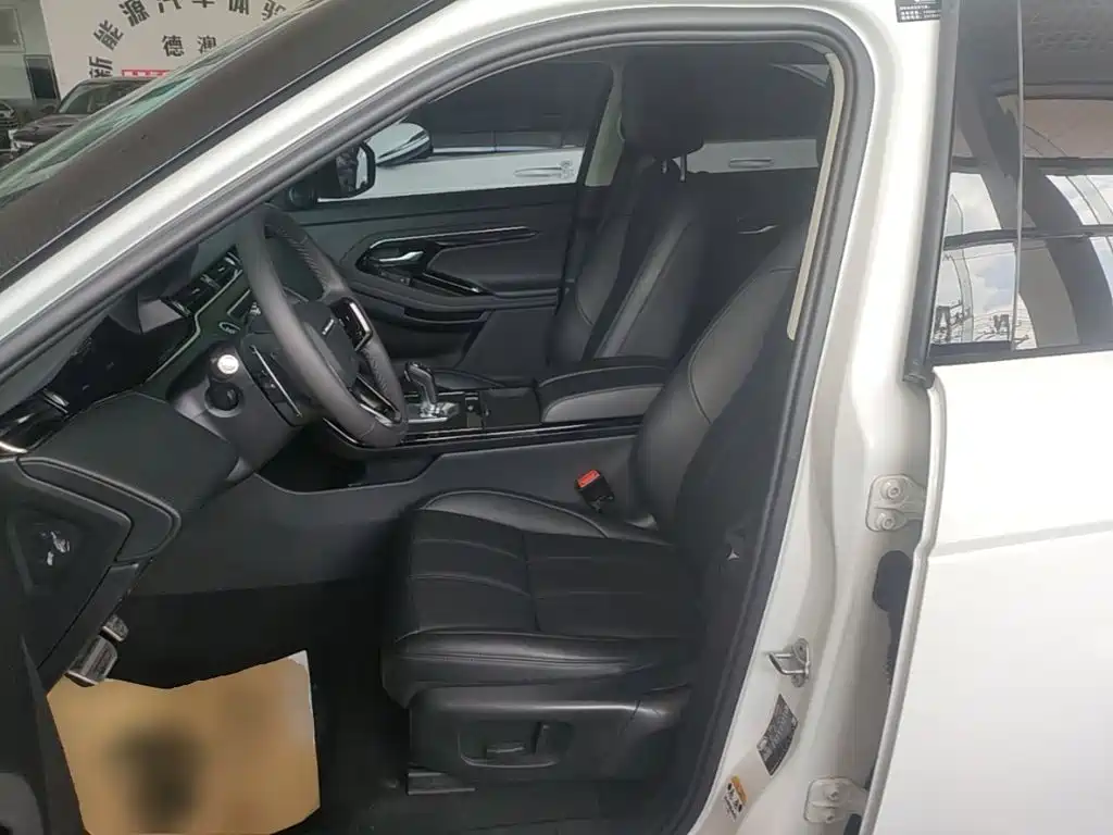 Land Rover Range Rover Evoque 2022 — фото 15