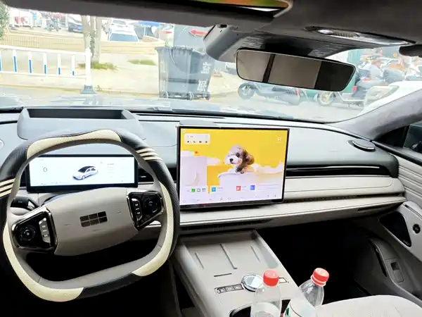 Geely Galaxy Starshine 8 2025