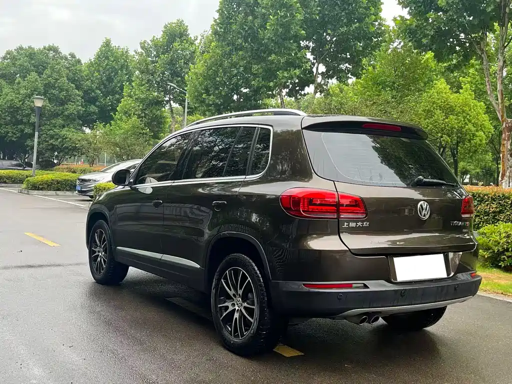 Volkswagen Tiguan 2015 — фото 9