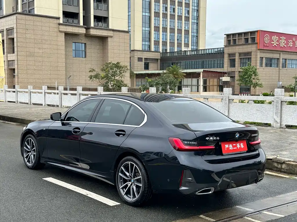 BMW 3 Series 2024