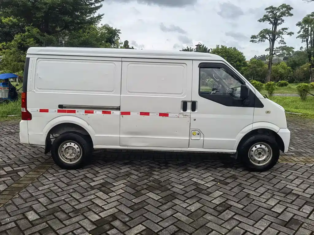Rich Auto EC35 2021