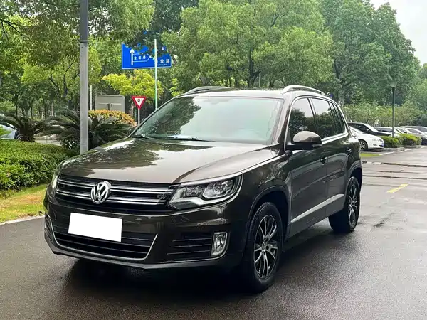 Volkswagen Tiguan 2015