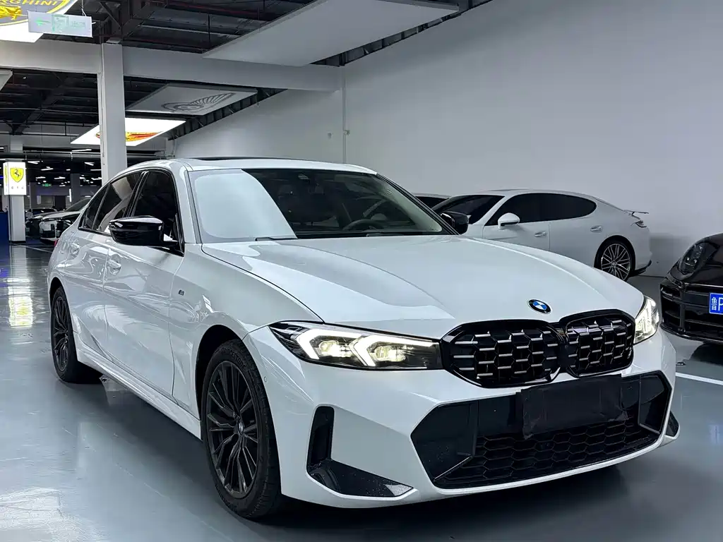 BMW 3 Series 2023
