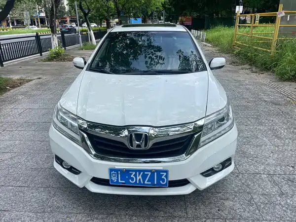 Honda Crider 2015