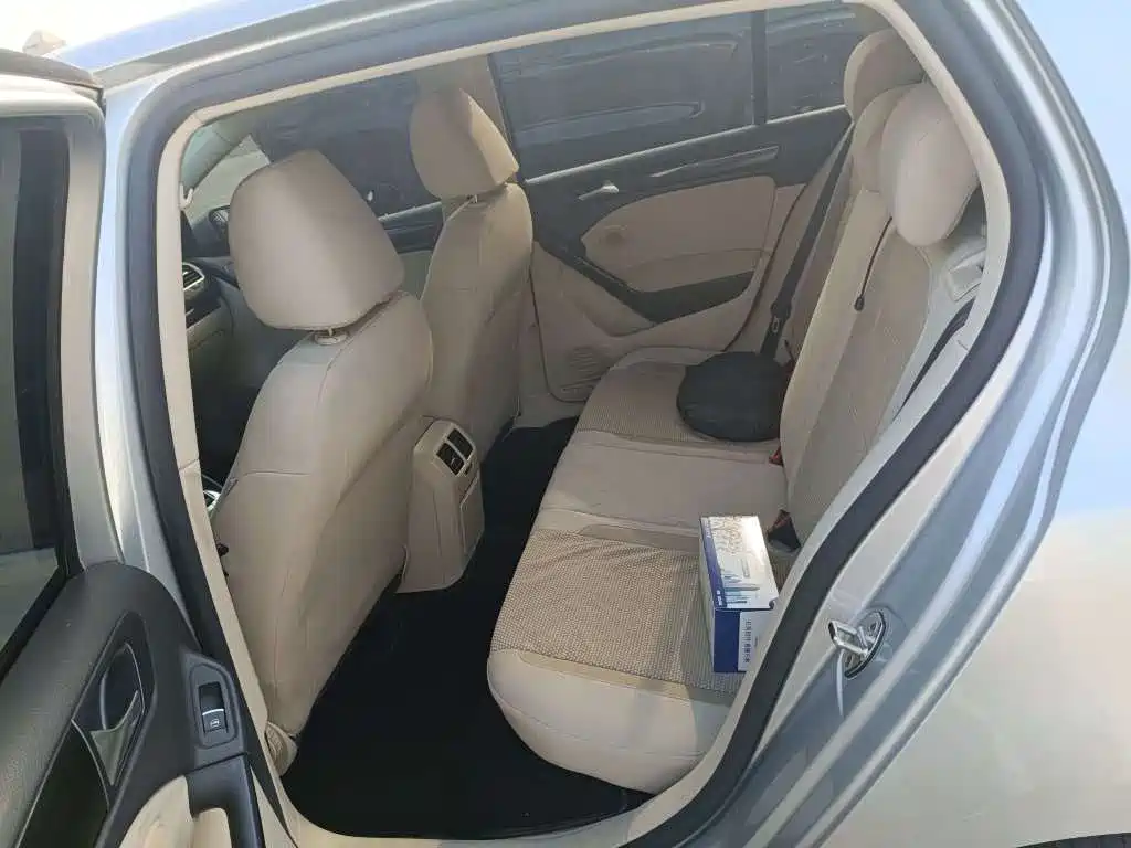 Volkswagen Golf 2013
