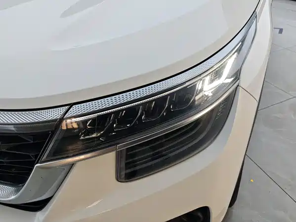 Kia KX3 2021