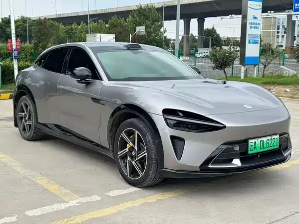 Xiaomi YU7 2025