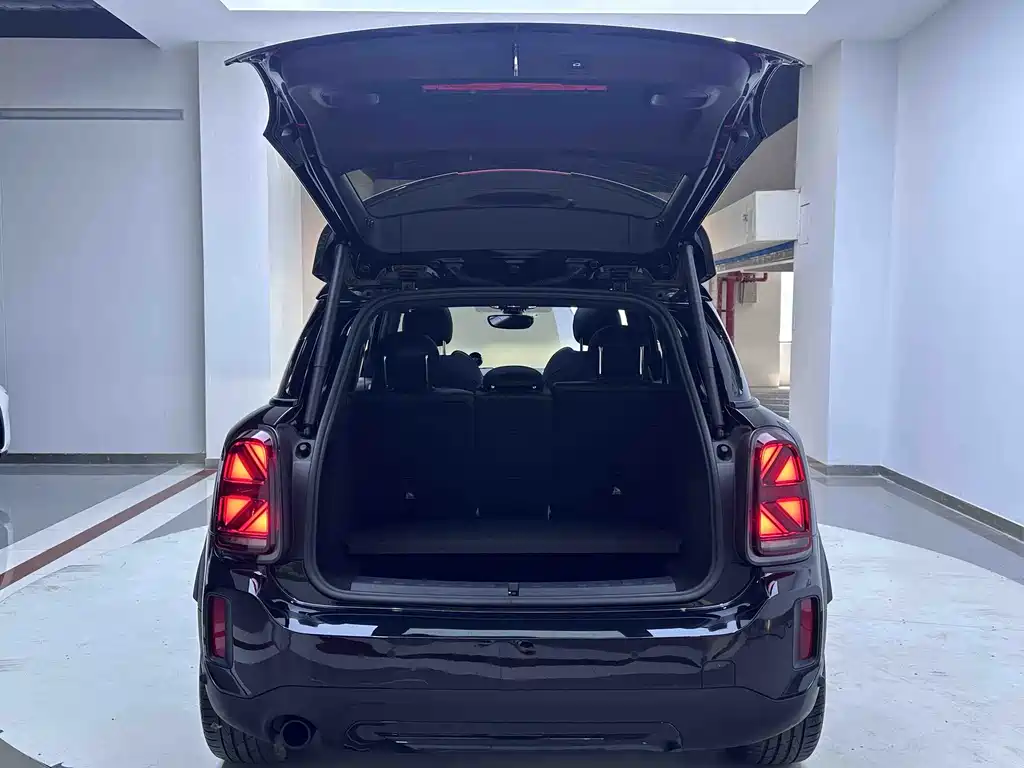 MINI Countryman 2022 — фото 22