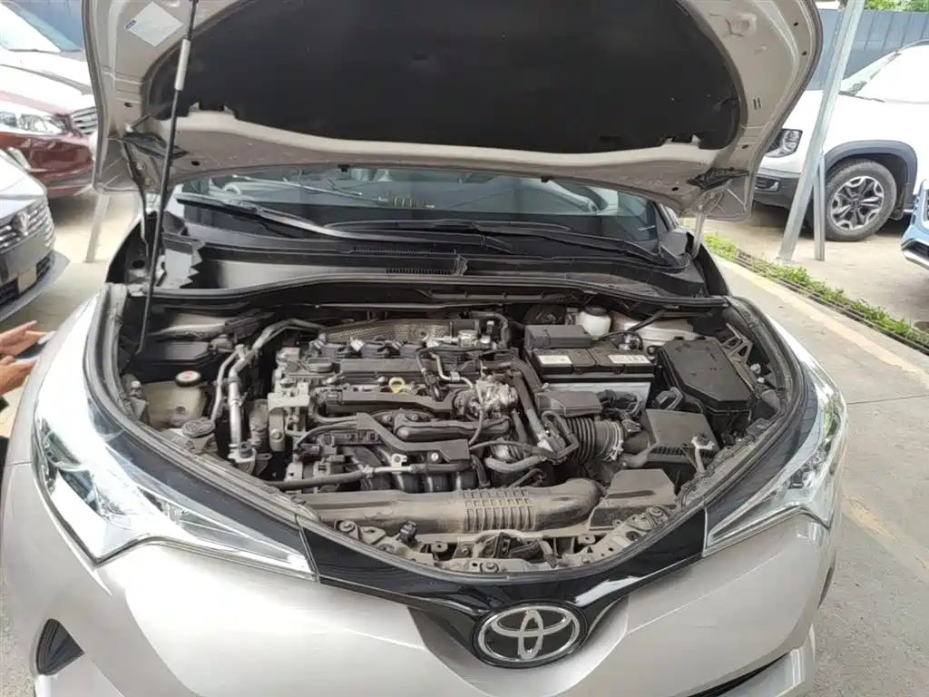 Toyota C-HR 2021 — фото 20