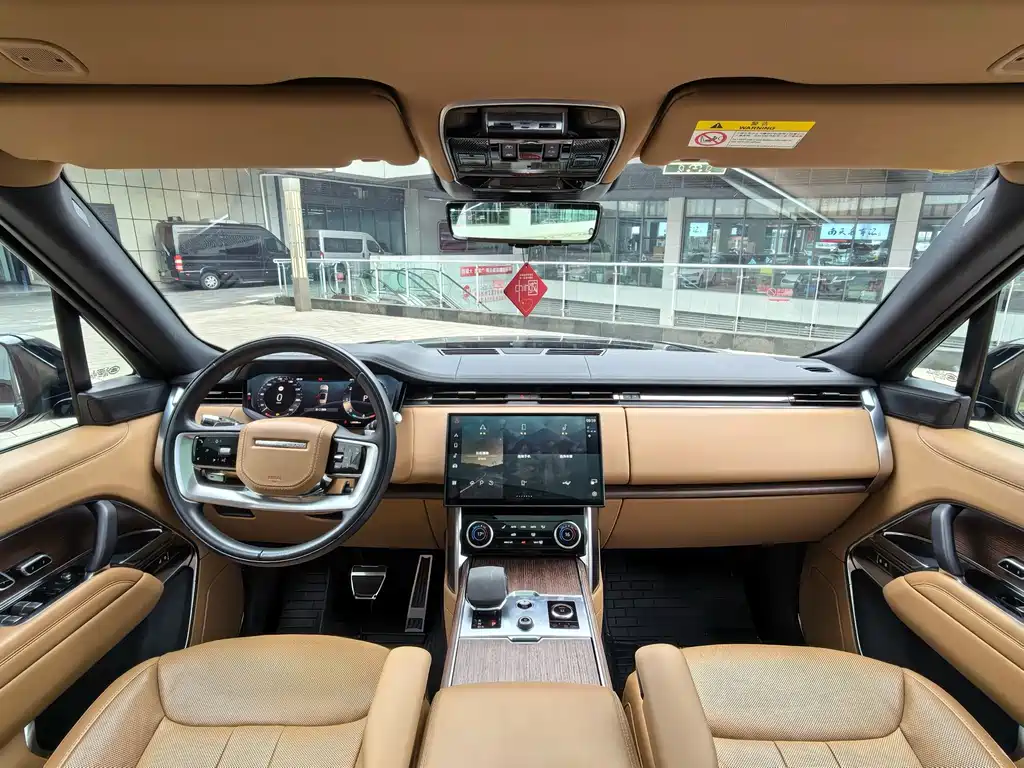 Land Rover Range Rover 2022 — фото 11
