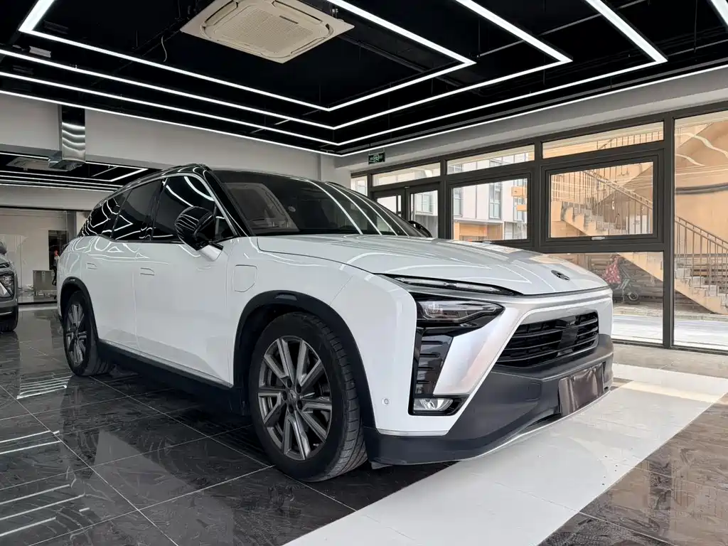 NIO ES8 2021 — фото 3