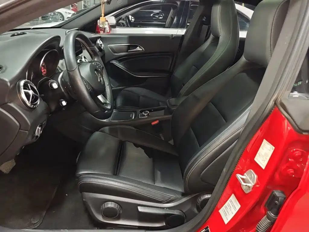 Mercedes-Benz CLA 2016 — фото 15