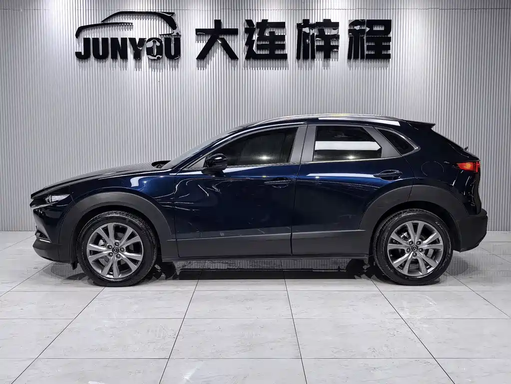 Mazda CX-30 2022 — фото 7