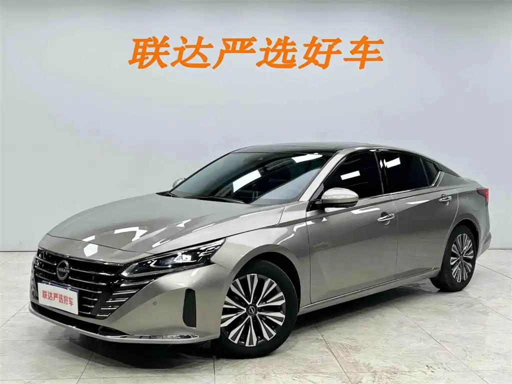 Nissan Teana 2023 — фото 1