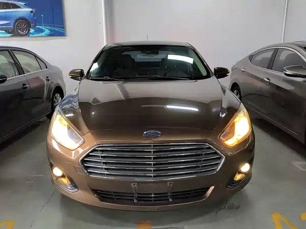 Ford Escort 2016