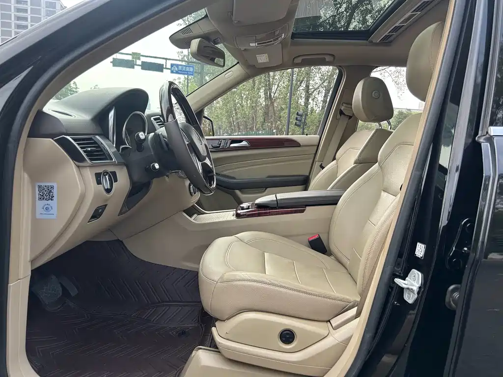 Mercedes-Benz M-Class 2015 — фото 8