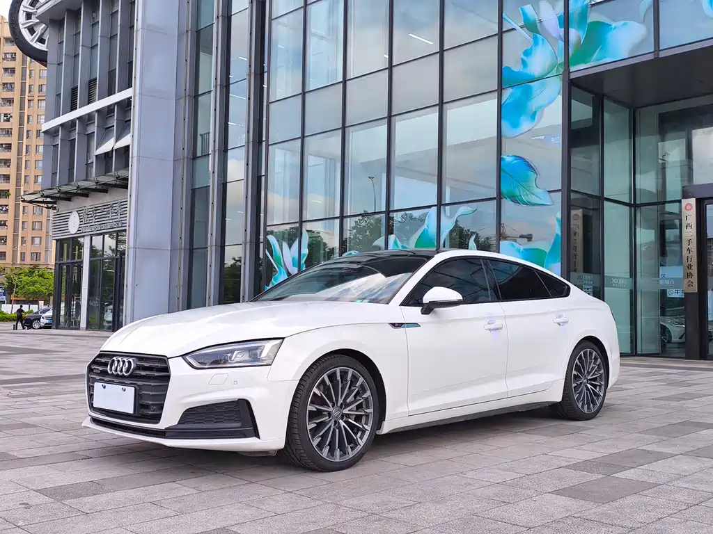 Audi A5 2018 — фото 1
