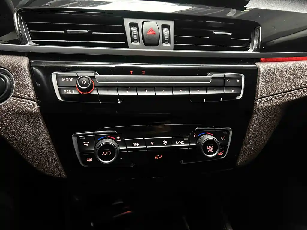 BMW X2 2022 — фото 2