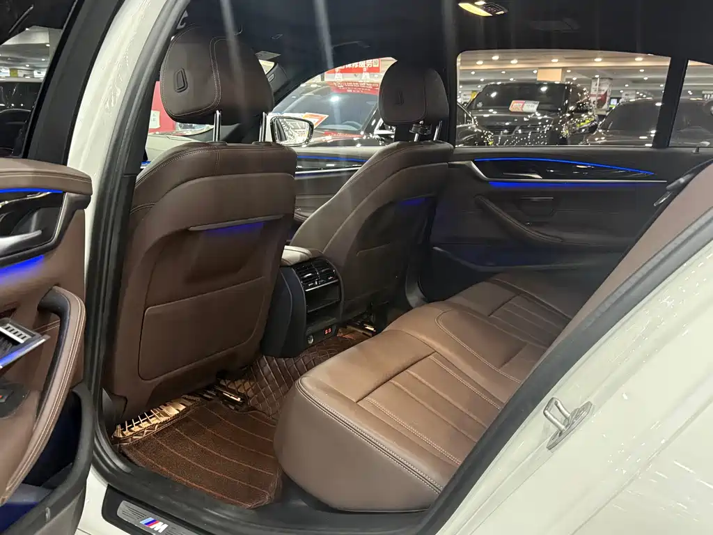 BMW 5 Series 2020