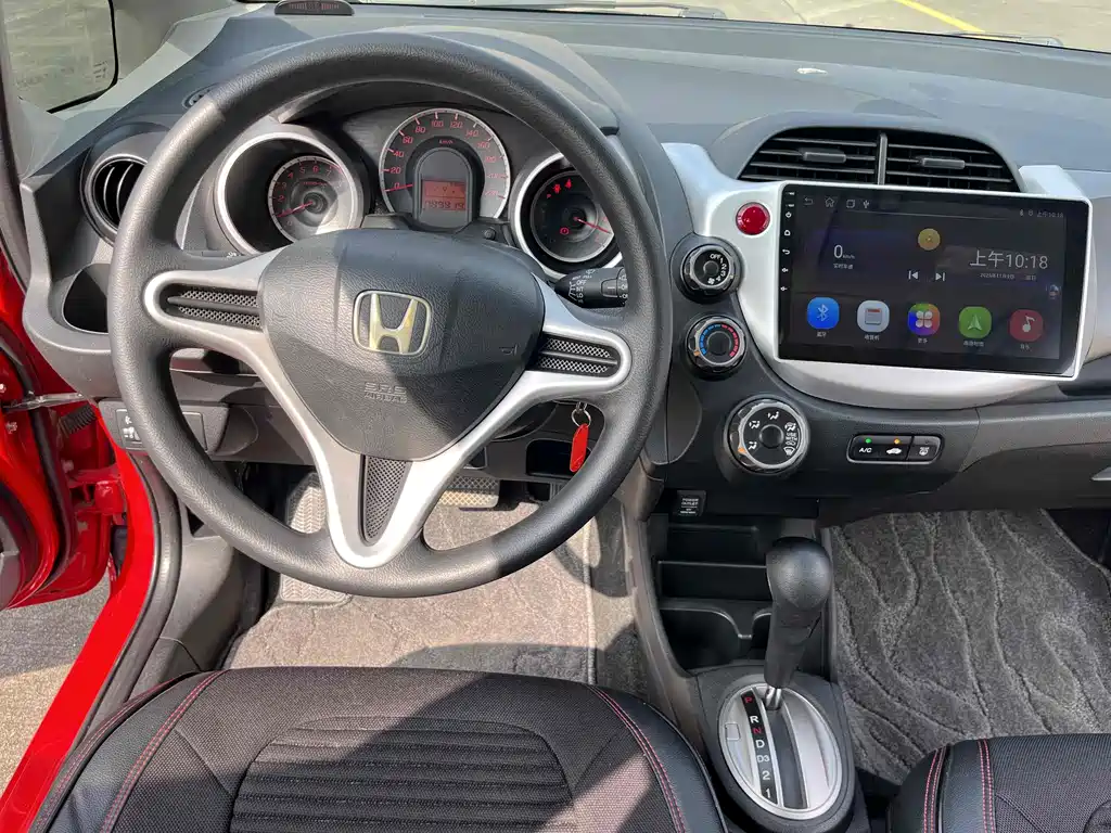 Honda Fit 2012 — фото 13