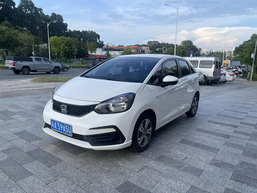 Honda Fit 2022 — фото 1