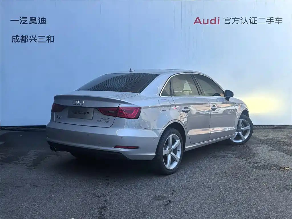 Audi A3 2015 — фото 4