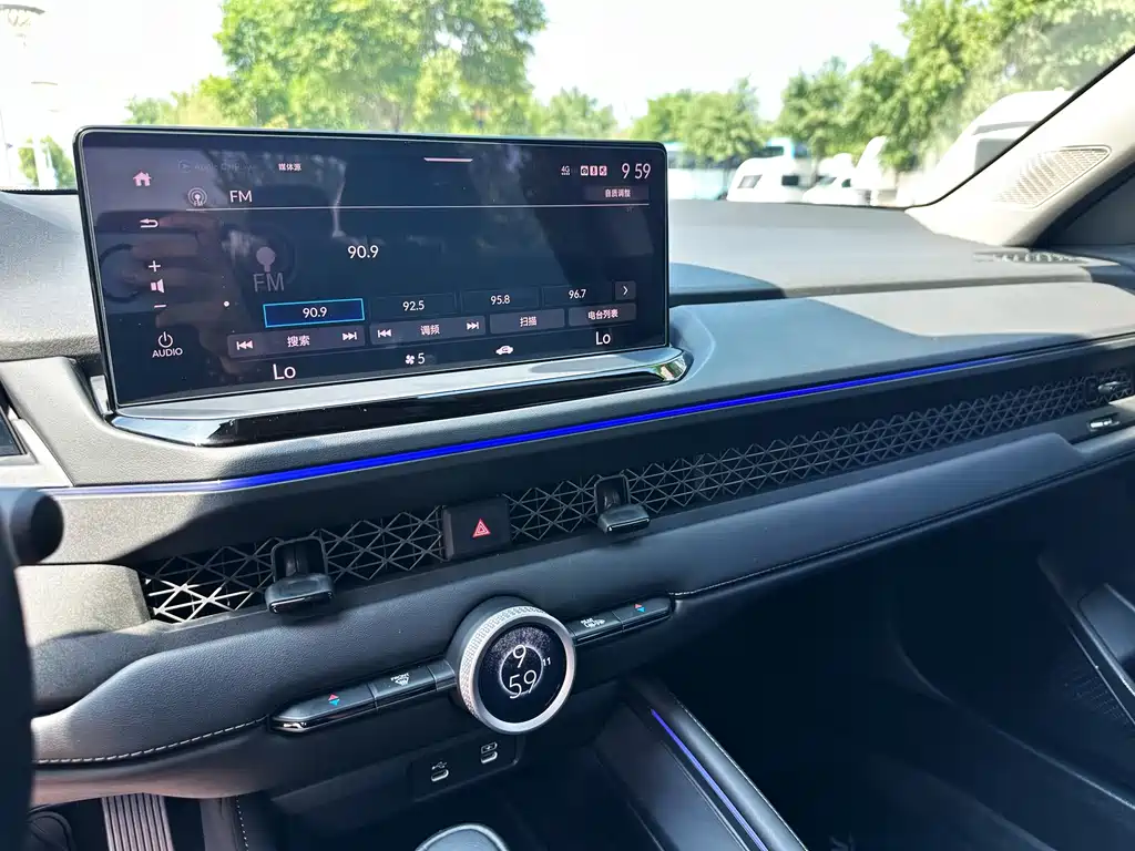 Honda Accord 2025 — фото 13