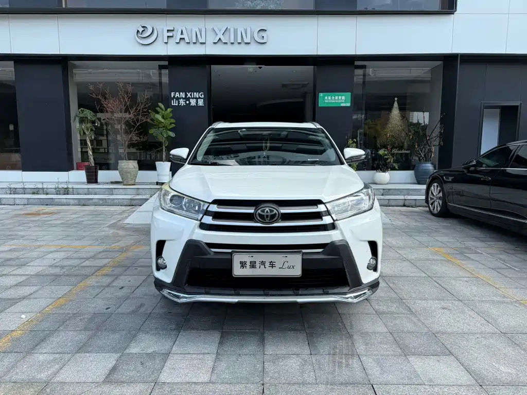 Toyota Highlander 2018 — фото 2
