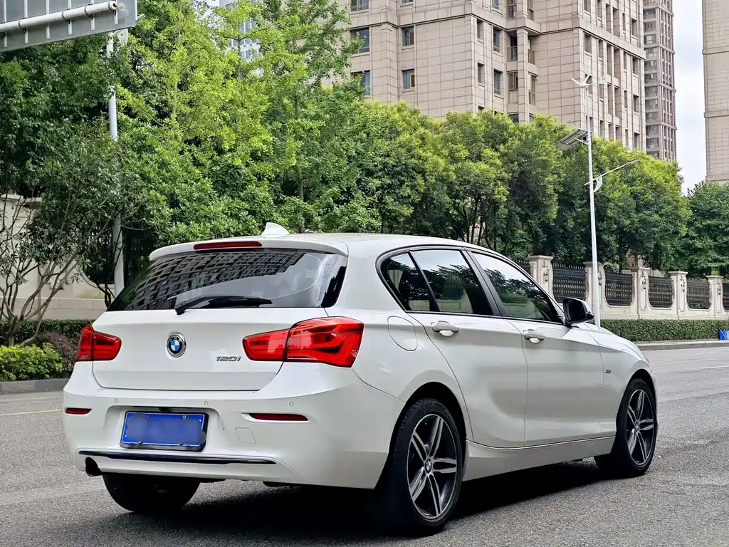 BMW 1 Series 2016