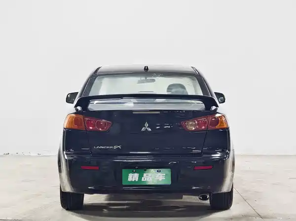 Mitsubishi Lancer EX 2011