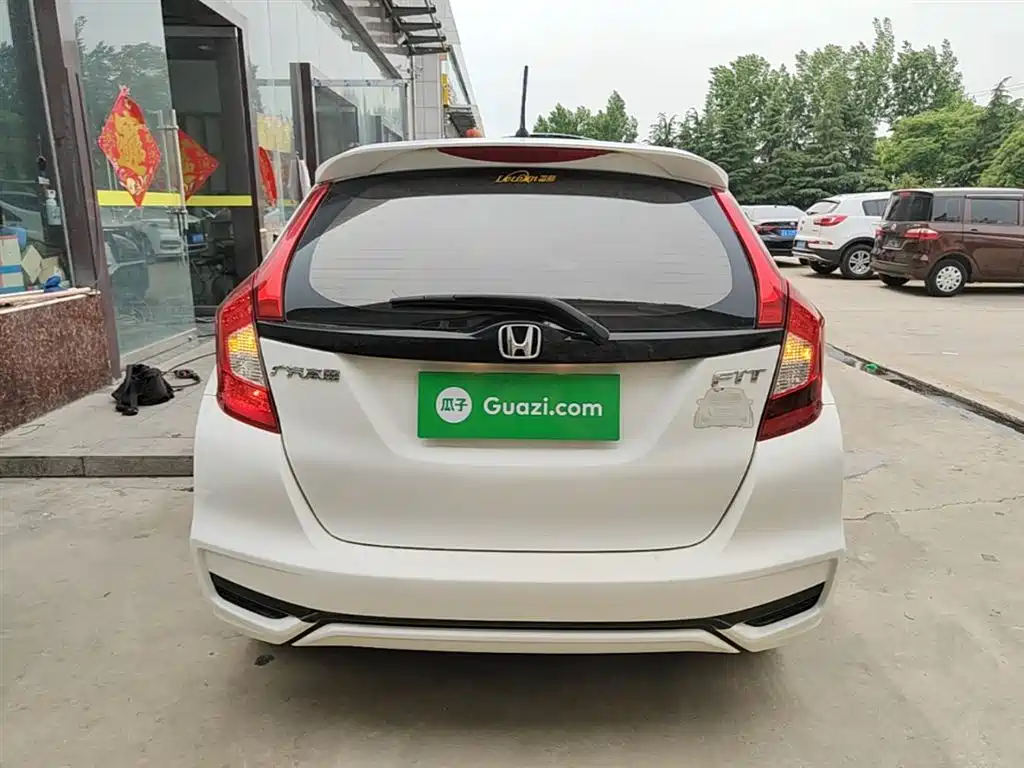 Honda Fit 2018 — фото 6