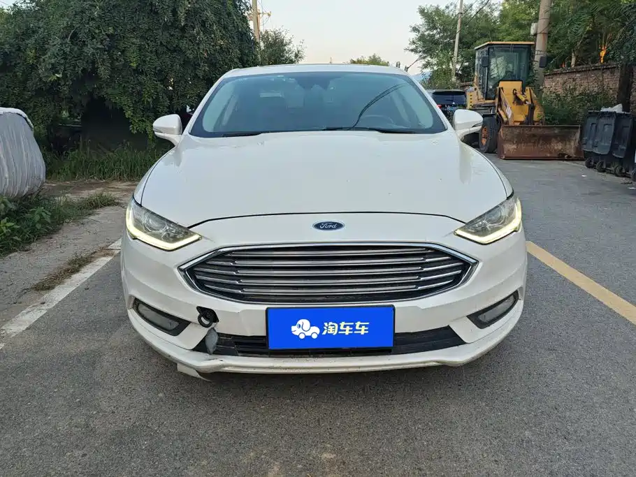 Ford Mondeo 2018 — фото 2