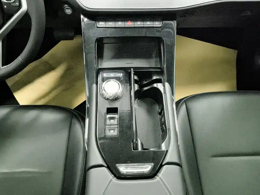 Haval H6 2024 — фото 16