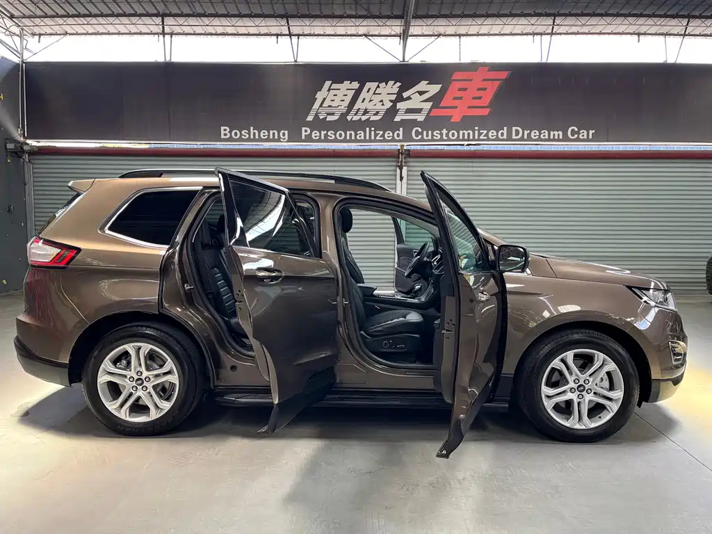 Ford Edge 2015 — фото 14